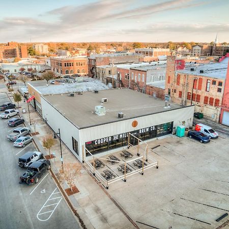 Deluxe Studio In Historic Downtown Building! Bartlesville Exterior photo